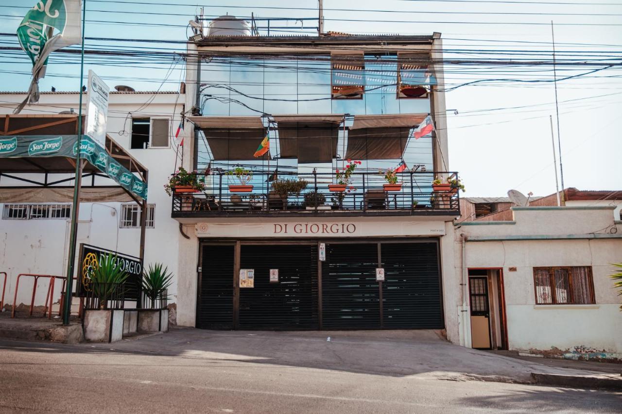 Di Giorgio Hostal Antofagasta Exteriör bild